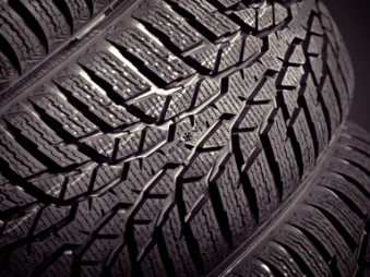 Winter Tyre Treads safety on roads