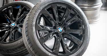 2 BMW Black Alloy Wheels Refurbished by DA Techs